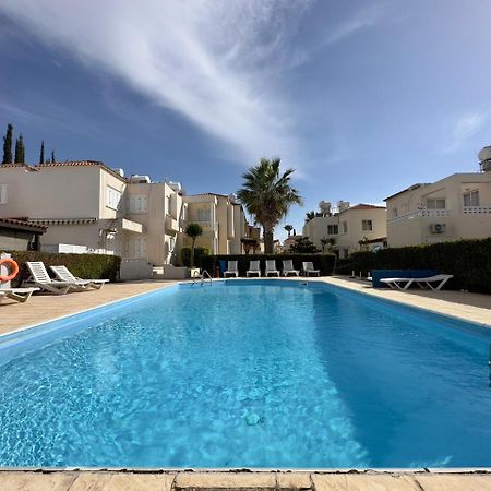 Cozy Nerina Cottage At Harbour Paphos Ngoại thất bức ảnh