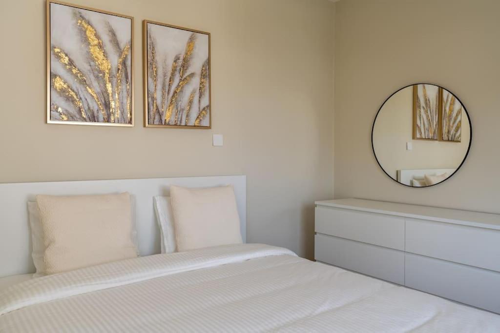 Cozy Nerina Cottage At Harbour Paphos Ngoại thất bức ảnh