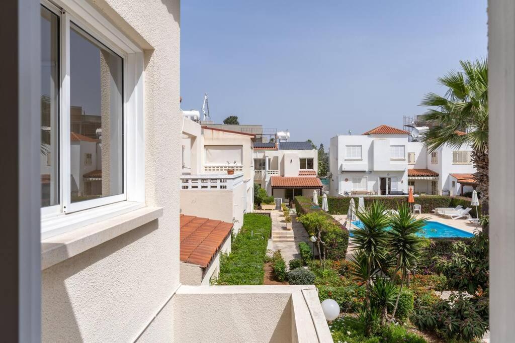 Cozy Nerina Cottage At Harbour Paphos Ngoại thất bức ảnh